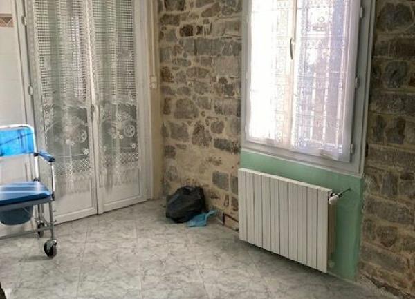 Maison à vendre    5 pièces •  La Grand-Combe