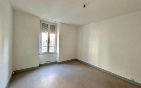 Appartement à louer    1 pièce •  Périgueux