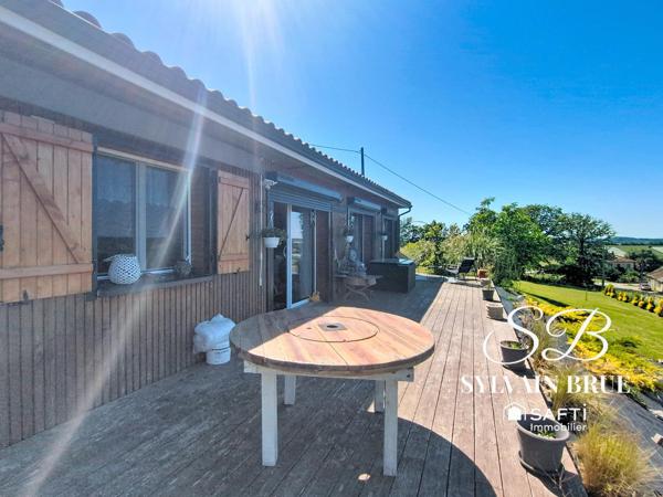 Maison bois 2023 - trois chambres et vue panoramique