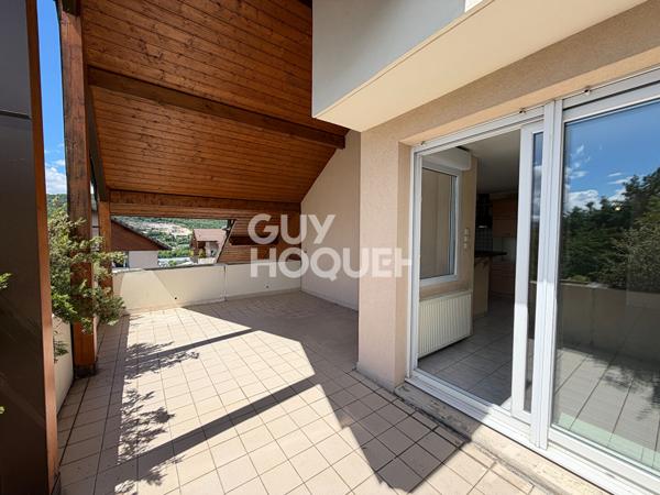 GRÉSY-SUR-AIX ? Grand T3 lumineux en dernier étage avec terrasse de 25 m² et garage