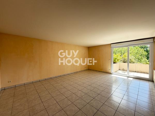 GRÉSY-SUR-AIX ? Grand T3 lumineux en dernier étage avec terrasse de 25 m² et garage