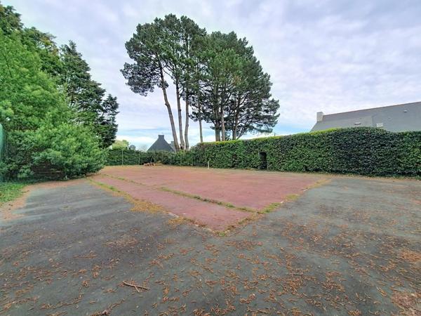 GUIDEL CENTRE : Superbe terrain constructible d'environ 1000m²