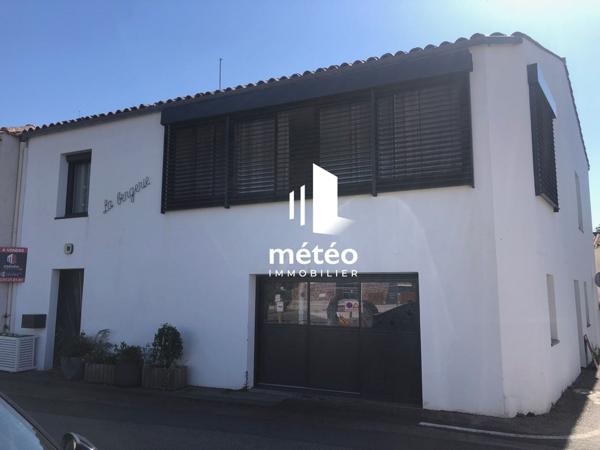 Maison Talmont Saint Hilaire 9 pièce(s) 220 m2