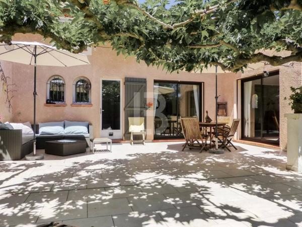 Carqueiranne – Belle demeure avec magnifiques vues