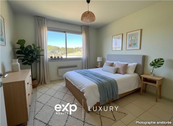 APPARTEMENT 104 M2 - DERNIER ETAGE - VUE PANORAMIQUE - CV A PIEDS