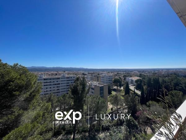 APPARTEMENT 104 M2 - DERNIER ETAGE - VUE PANORAMIQUE - CV A PIEDS
