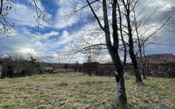 Terrain à vendre    Aumont