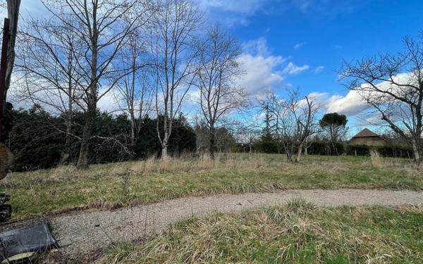 Terrain à vendre    Aumont