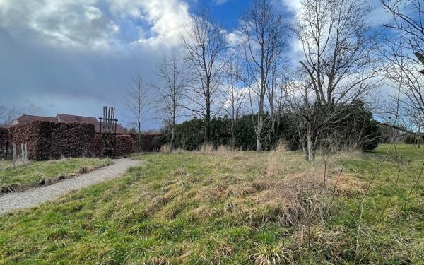 Terrain à vendre    Aumont