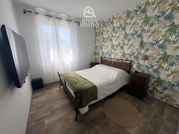 Maison
                                                                                                                                                                                                                                                                                                                        7 pièce(s)                                                                                                                                                                                                          5 chambre(s)                                                                                                                                                                                                          171  m²