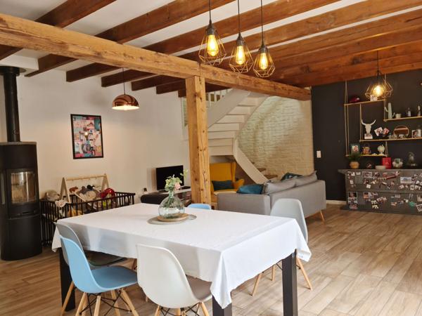 MAISON RENOVEE A QUESSOY