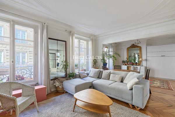 À VENDRE - Appartement - Paris - 75009 -  Martyrs - Trudaine - 3 pièces - 2 chambres - 62,99m²