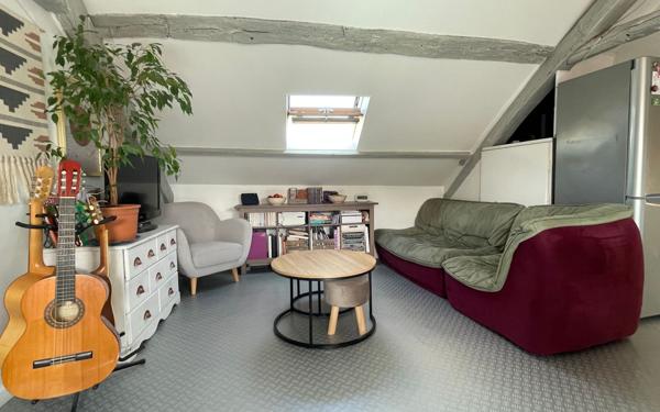 Appartement à vendre    3 pièces • 39,67 m2 Pontoise