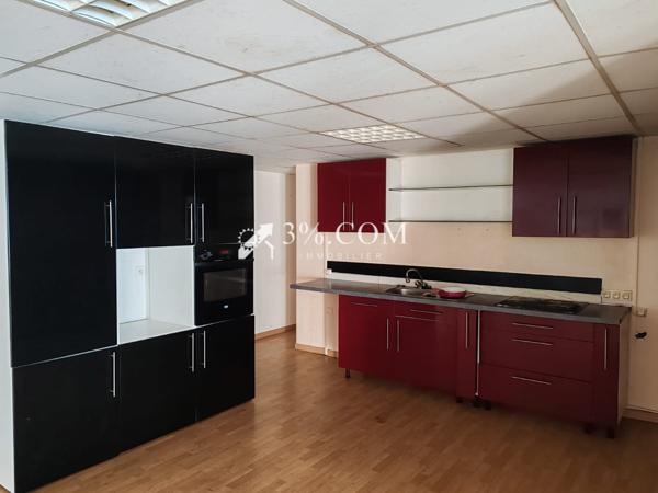 Appartement 25 pièce(s) 725 m²