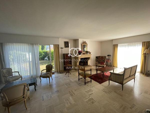 VANNES Maison 9 pièces 200 m²