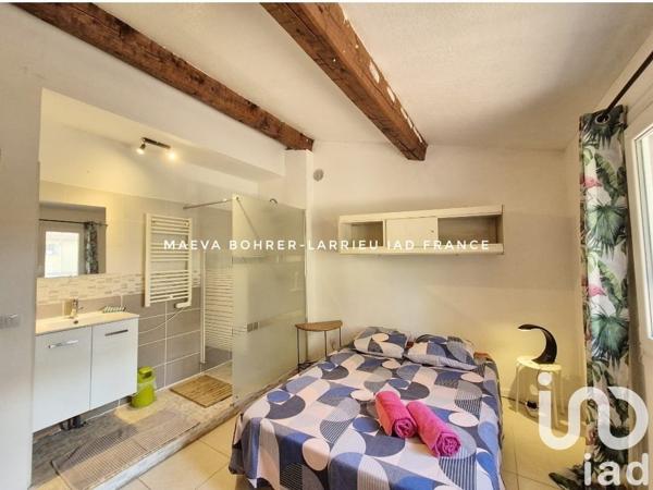Maison à vendre 5 pièces 85 m² Saint-Cyr-sur-Mer