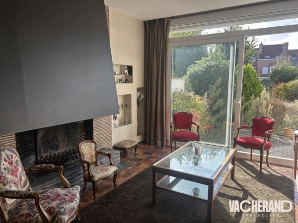 Grande maison bourgeoise + Jardin + Garage