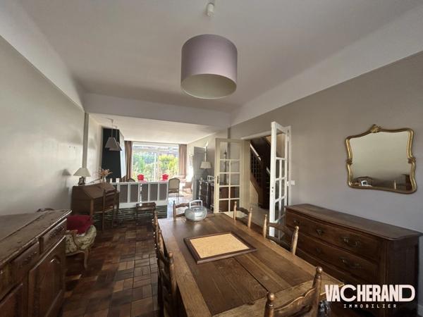 Grande maison bourgeoise + Jardin + Garage