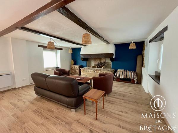 29380 SAINT THURIEN Longère en pierres à Saint Thurien 121 m2