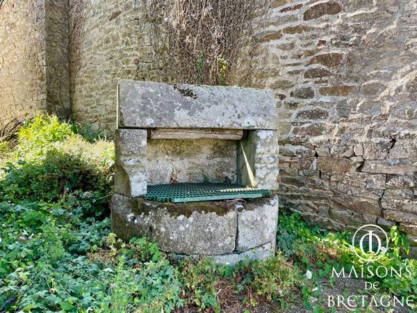 29380 SAINT THURIEN Longère en pierres à Saint Thurien 121 m2