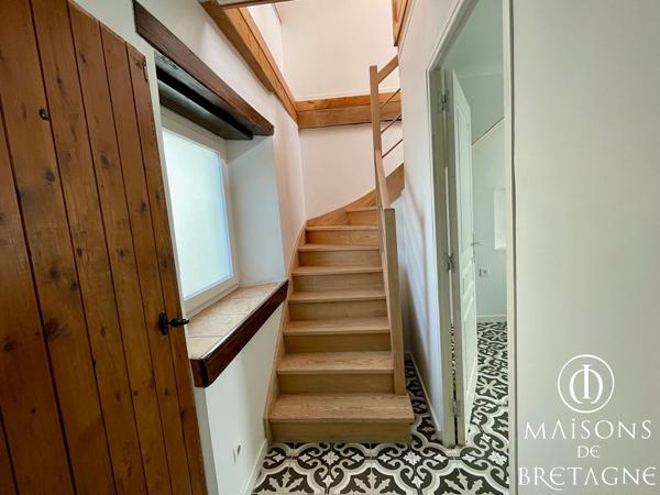 29380 SAINT THURIEN Longère en pierres à Saint Thurien 121 m2