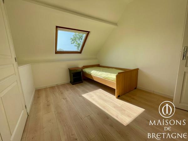 29380 SAINT THURIEN Longère en pierres à Saint Thurien 121 m2