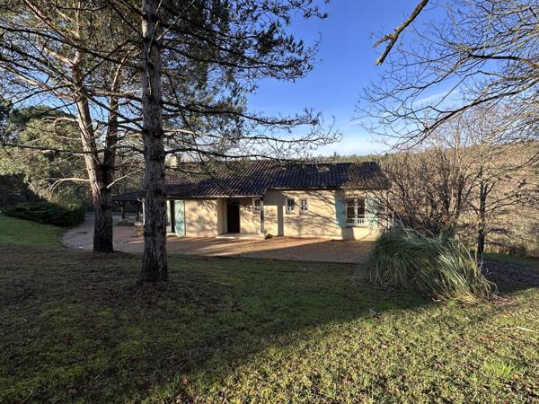 Pujols (47300) Pujols, dans bel environnement maison avec piscine et vue campagne