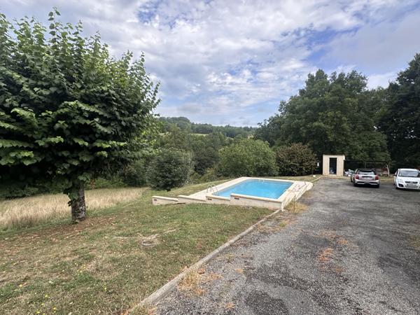Pujols (47300) Pujols, dans bel environnement maison avec piscine et vue campagne