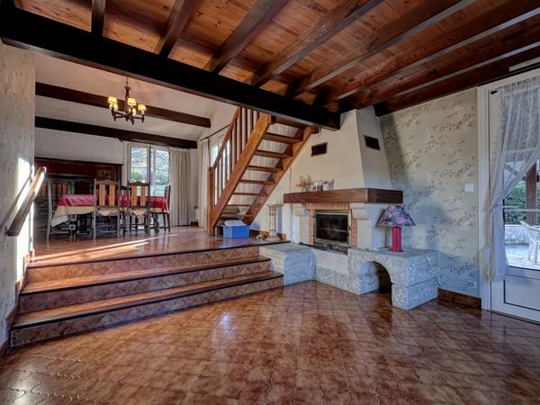 Pujols (47300) Pujols, dans bel environnement maison avec piscine et vue campagne