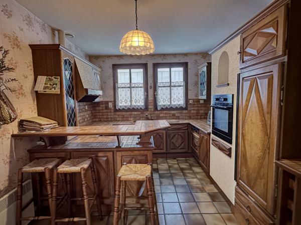 Pujols (47300) Pujols, dans bel environnement maison avec piscine et vue campagne