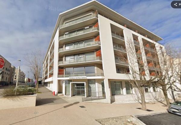 INVESTISSEMENT LOCATIF – L'ISLE-D'ABEAU - Résidence Séniors Les Girandières La Porte des Alpes - 6%  de rentabilité.
