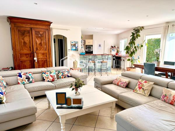 Belle maison lumineuse de plain pied