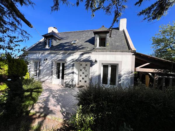 Maison 6 pièce(s) 202 m2 , Locmaria