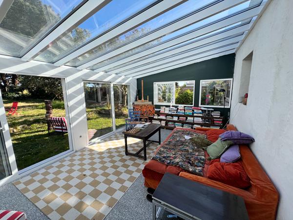Maison 6 pièce(s) 202 m2 , Locmaria