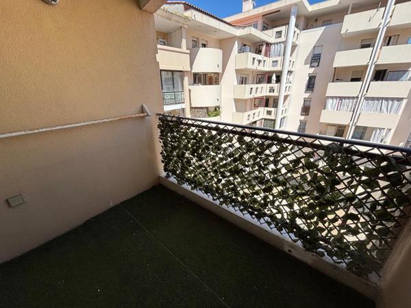 APPARTEMENT 2 Pièces situé au centre de Cannes La Bocca