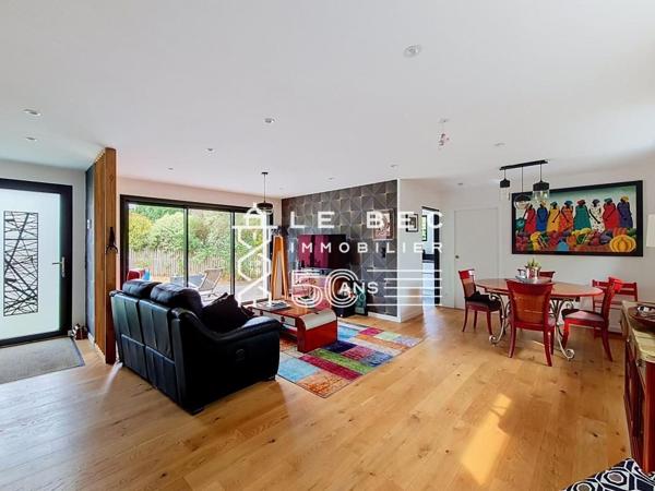 LORIENT : Superbe maison contemporaine de plain-pied