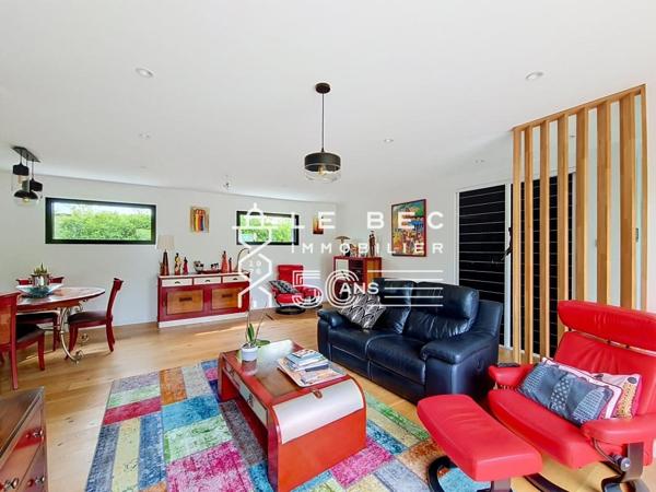 LORIENT : Superbe maison contemporaine de plain-pied