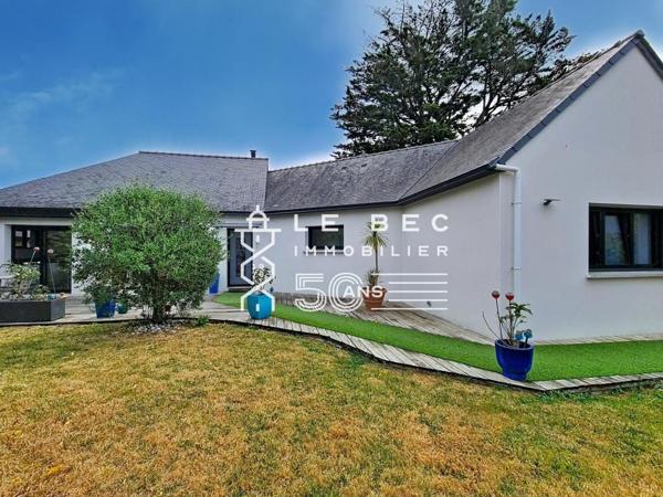 LORIENT : Superbe maison contemporaine de plain-pied