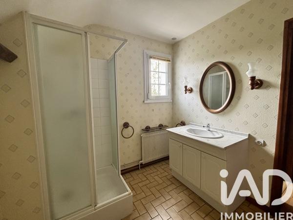 Maison à vendre 7 pièces 210 m² Saint-Leu-la-Forêt