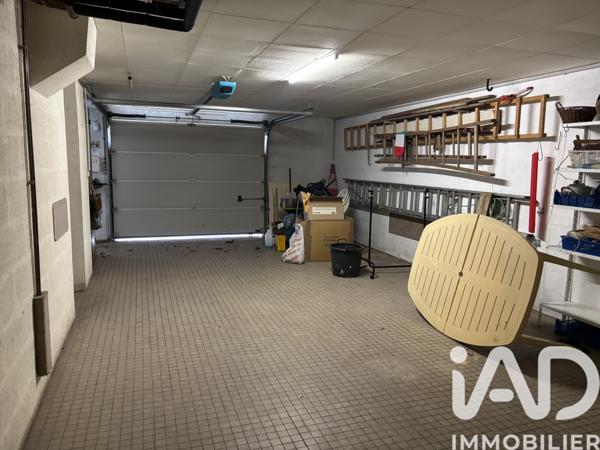 Maison à vendre 7 pièces 210 m² Saint-Leu-la-Forêt