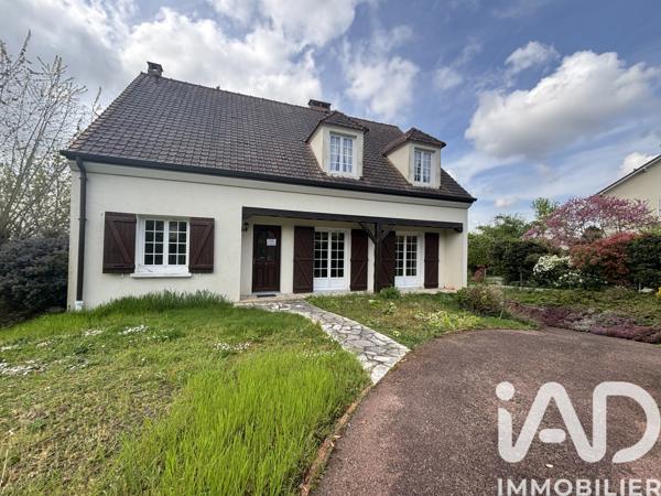 Maison à vendre 7 pièces 210 m² Saint-Leu-la-Forêt