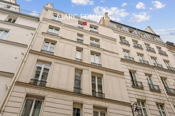 Paris VI – Monnaie – 2 Pièces charme de l’ancien 30m²