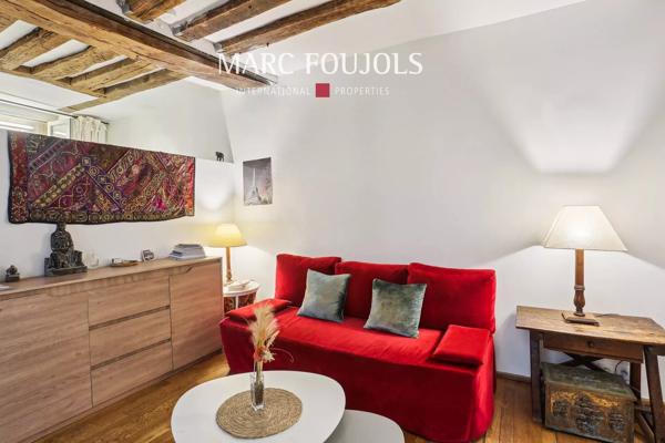 Paris VI – Monnaie – 2 Pièces charme de l’ancien 30m²