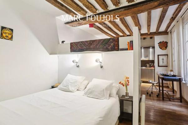 Paris VI – Monnaie – 2 Pièces charme de l’ancien 30m²