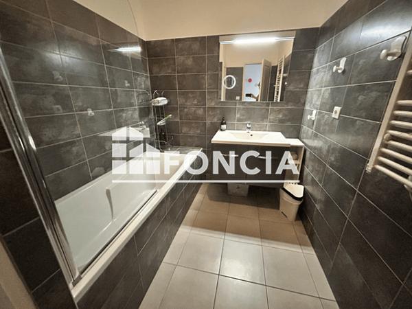 Location Appartement meublé 2 pièces 48.7 m² - Marseille 13001