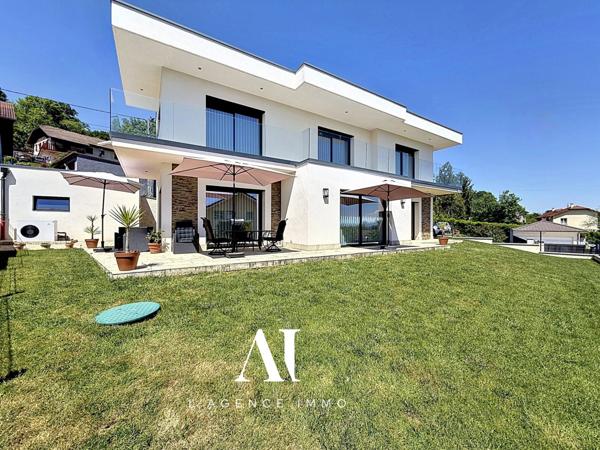 Maison contemporaine 144 m² avec 3 suites, vue Alpes, terrasse et garage – Péron 01630
