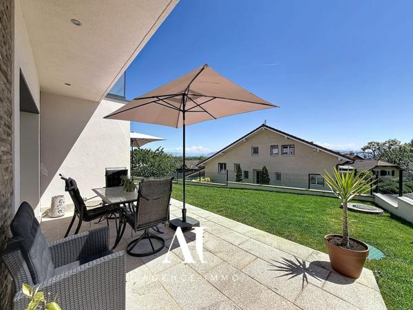 Maison contemporaine 144 m² avec 3 suites, vue Alpes, terrasse et garage – Péron 01630