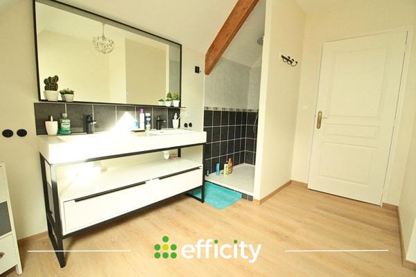 Maison 12 pièces - 300 m²