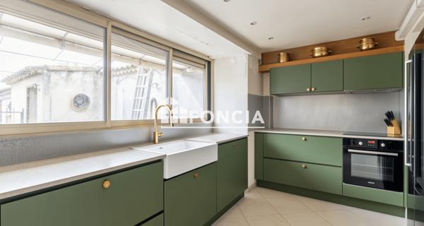 À vendre Maison 5 pièces 131 m² - Marseille 13016