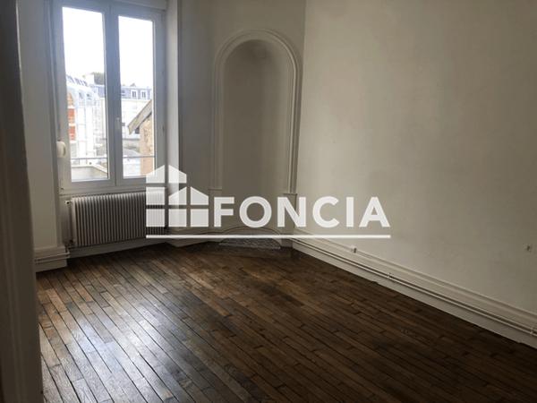 Location Appartement 2 pièces 47.87 m² - 84 RUE CHARLES III Nancy 54000